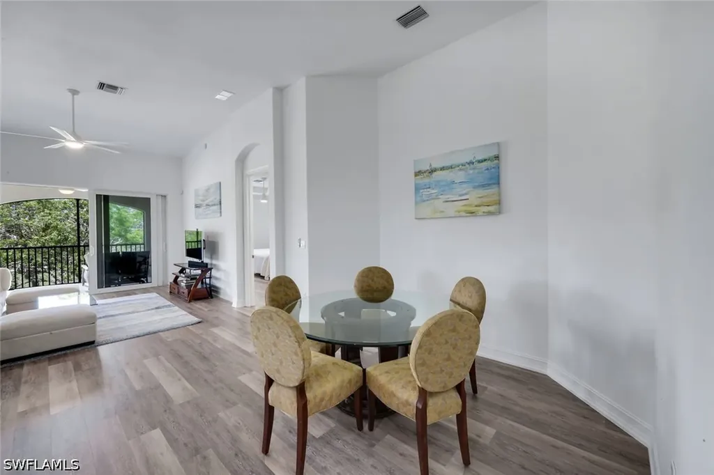 1277 Rialto Way Naples FL 34114