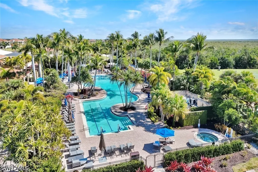 1277 Rialto Way Naples FL 34114