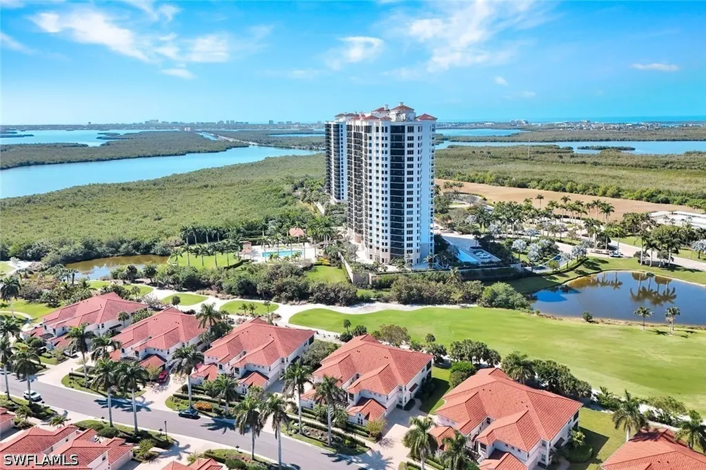 1277 Rialto Way Naples FL 34114