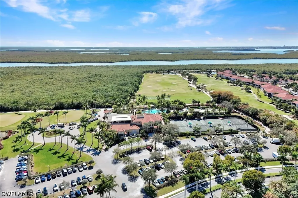 1277 Rialto Way Naples FL 34114