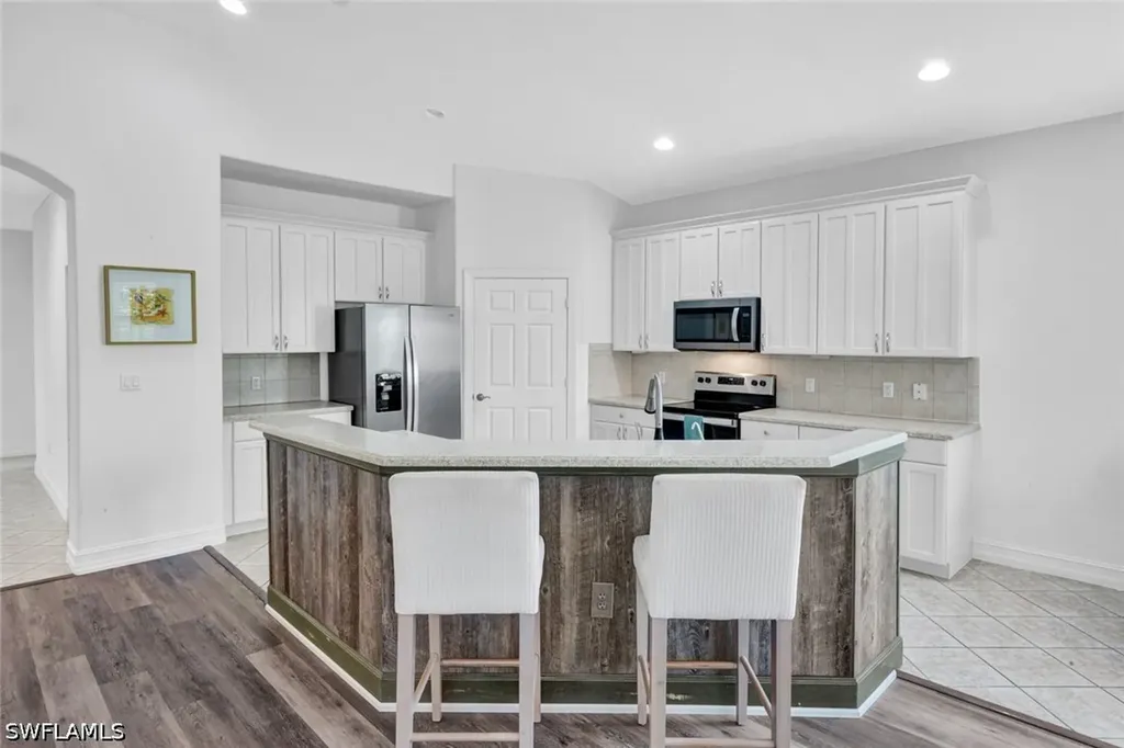 1277 Rialto Way Naples FL 34114
