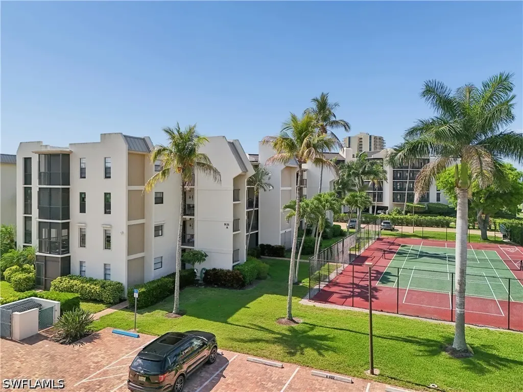 Marco Island FL, 931 Collier Court, Unit A201