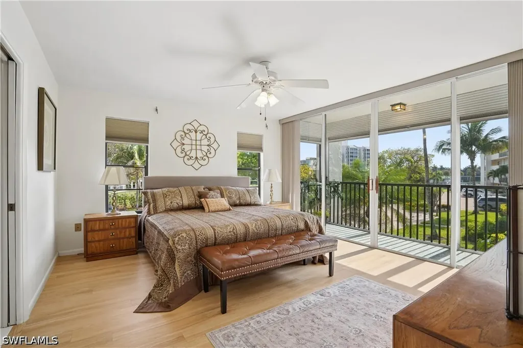 931 Collier Court Marco Island FL 34145