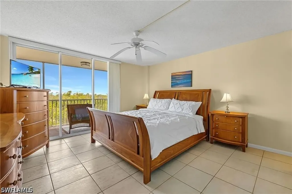 5 Bluebill Avenue Naples FL 34108