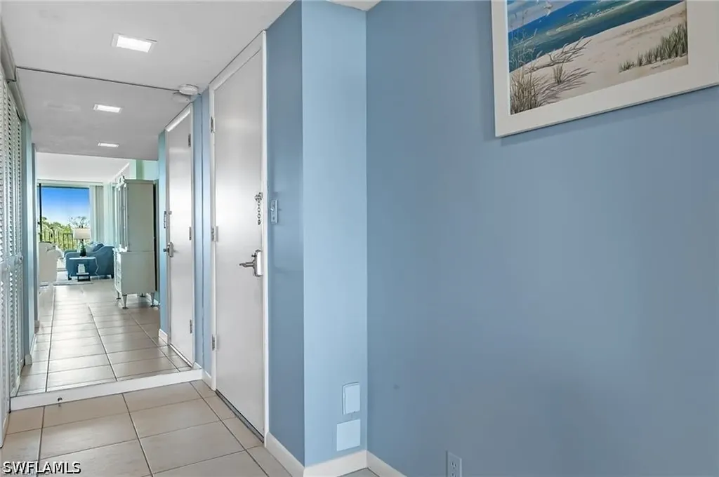 5 Bluebill Avenue Naples FL 34108