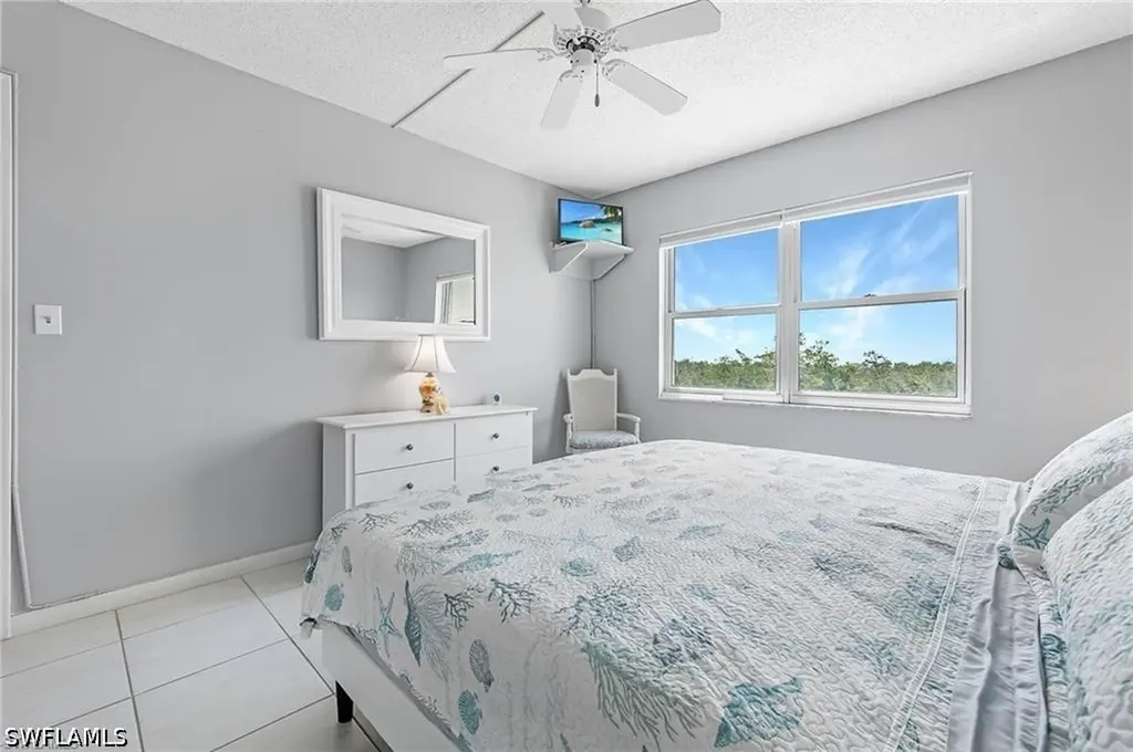 5 Bluebill Avenue Naples FL 34108