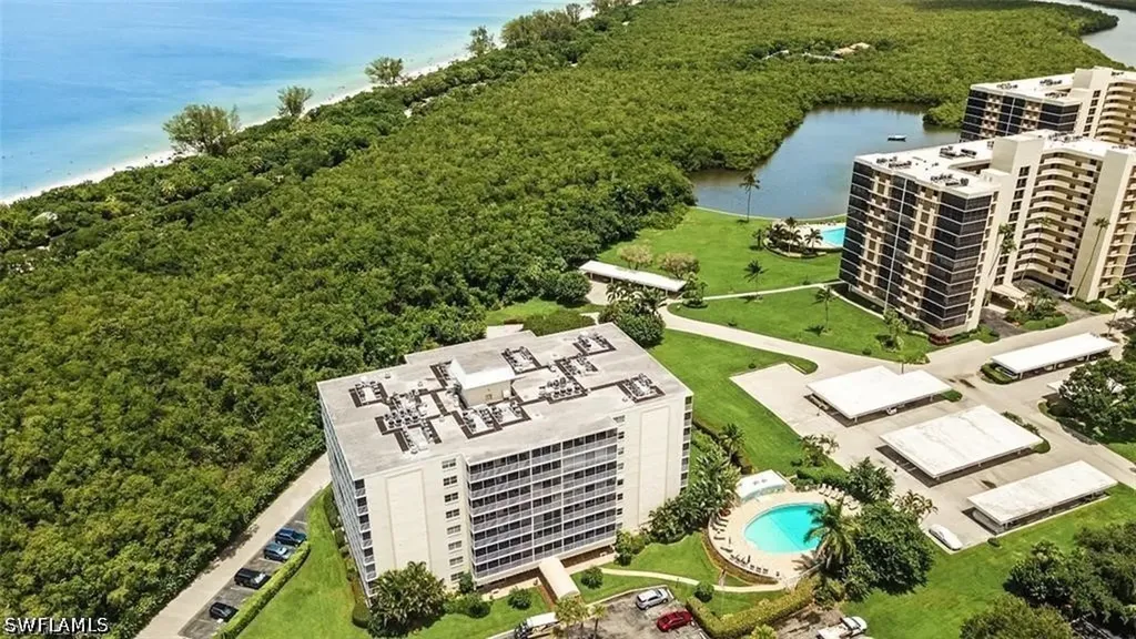5 Bluebill Avenue Naples FL 34108