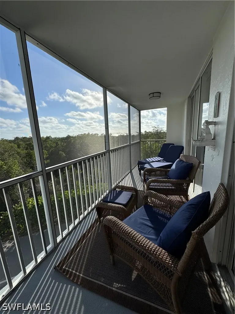 5 Bluebill Avenue Naples FL 34108