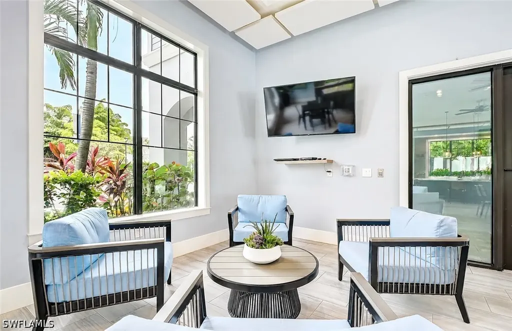 2620 Seychelles Circle Naples FL 34112