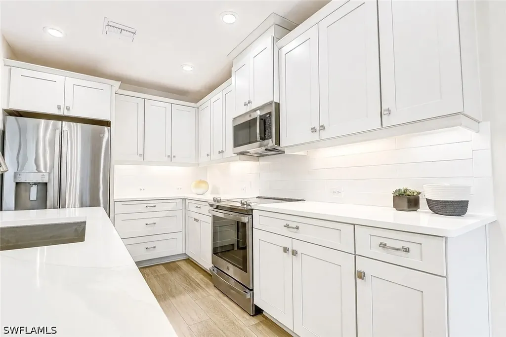 2620 Seychelles Circle Naples FL 34112