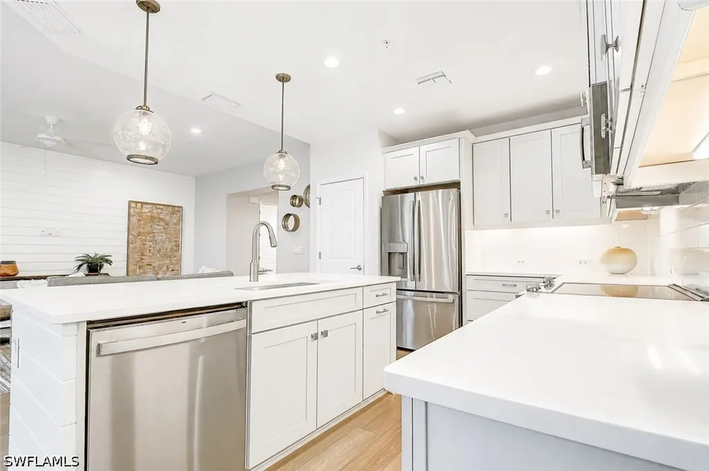 2620 Seychelles Circle Naples FL 34112