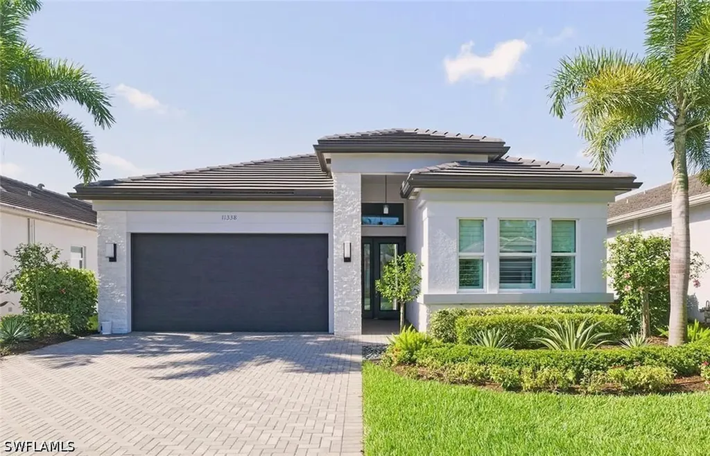 11338 Jacaranda Drive Naples FL 34120