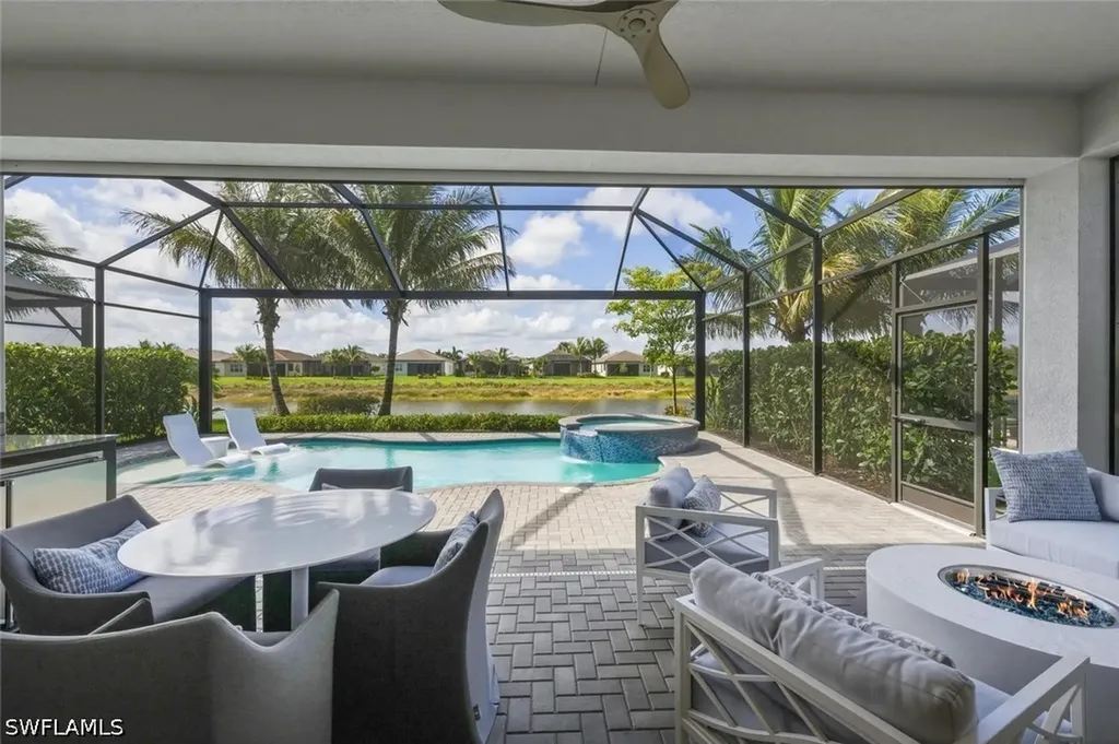 11338 Jacaranda Drive Naples FL 34120