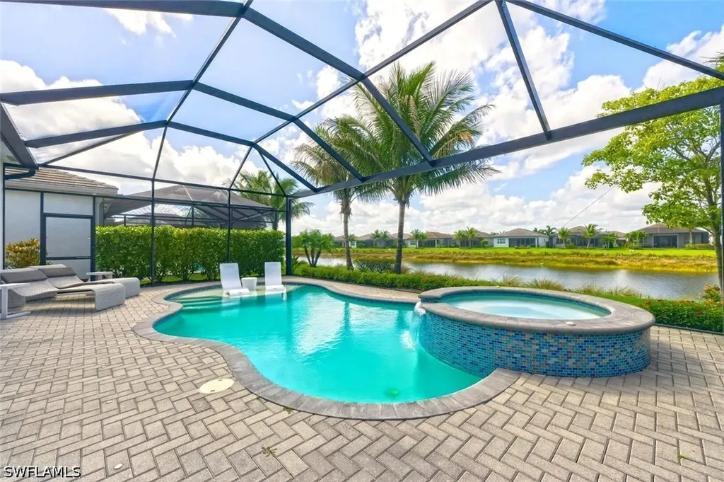 11338 Jacaranda Drive Naples FL 34120