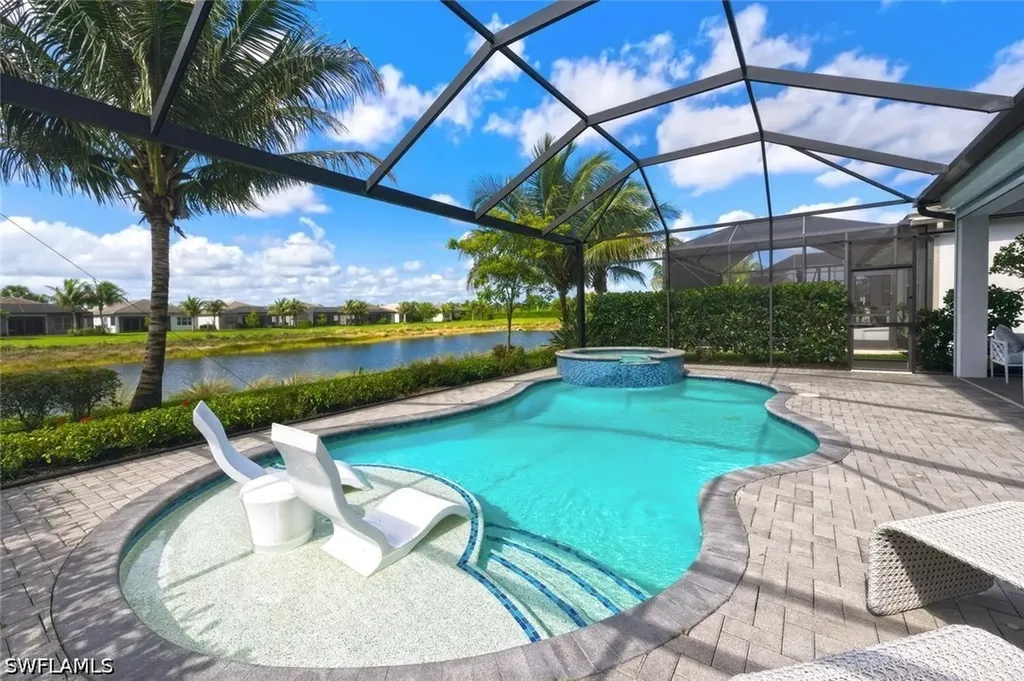 11338 Jacaranda Drive Naples FL 34120