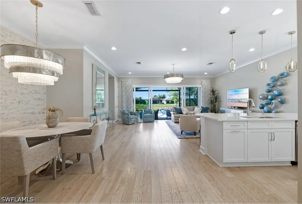 11338 Jacaranda Drive Naples FL 34120