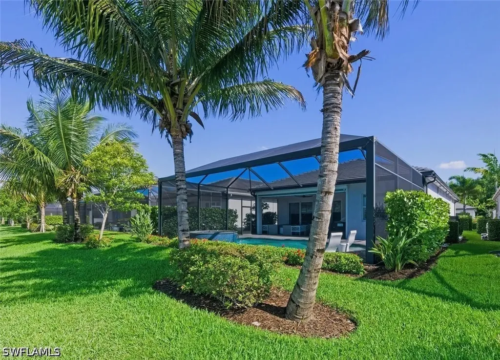 11338 Jacaranda Drive Naples FL 34120