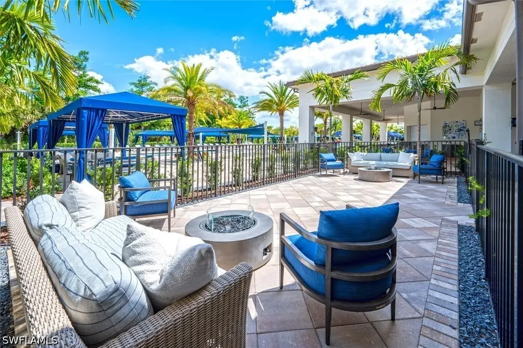 11338 Jacaranda Drive Naples FL 34120