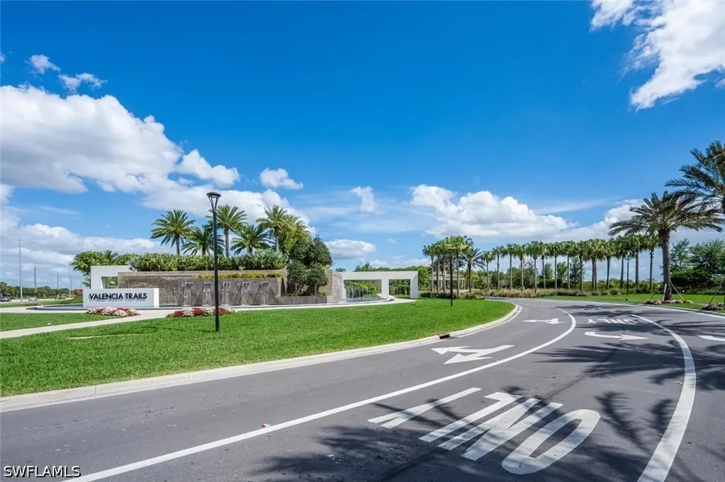 11338 Jacaranda Drive Naples FL 34120