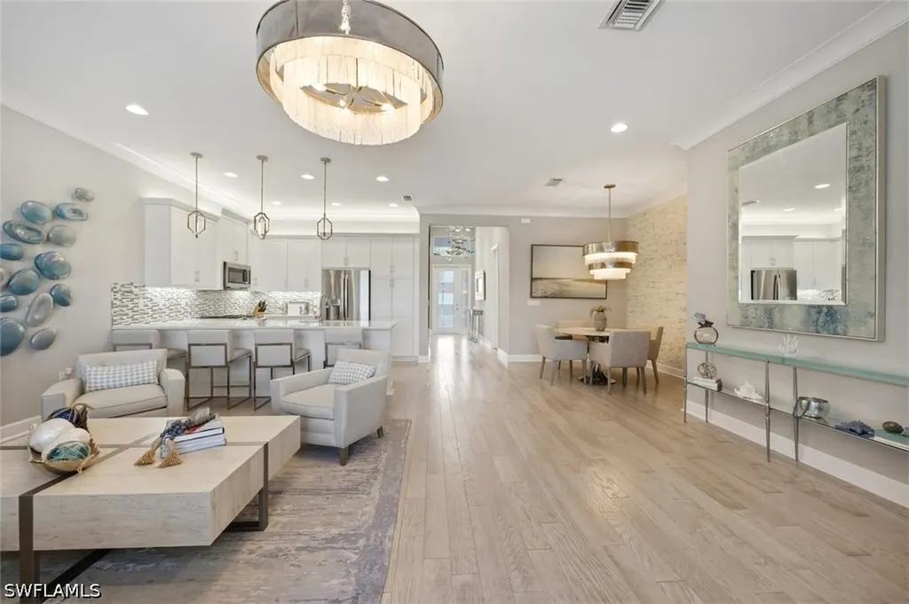 11338 Jacaranda Drive Naples FL 34120