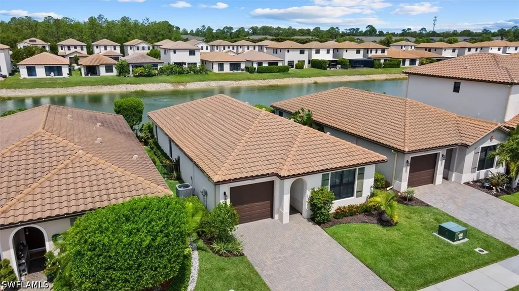 8968 Madrid Circle Naples FL 34104