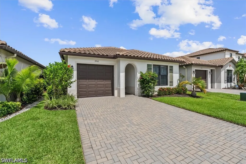 8968 Madrid Circle Naples FL 34104