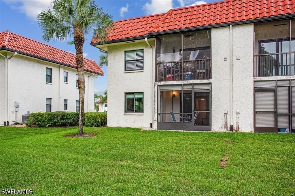 4258 27th Court SW Naples FL 34116
