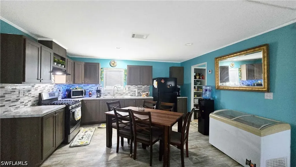 612 Hunting Club Avenue Montura Ranches FL 33440