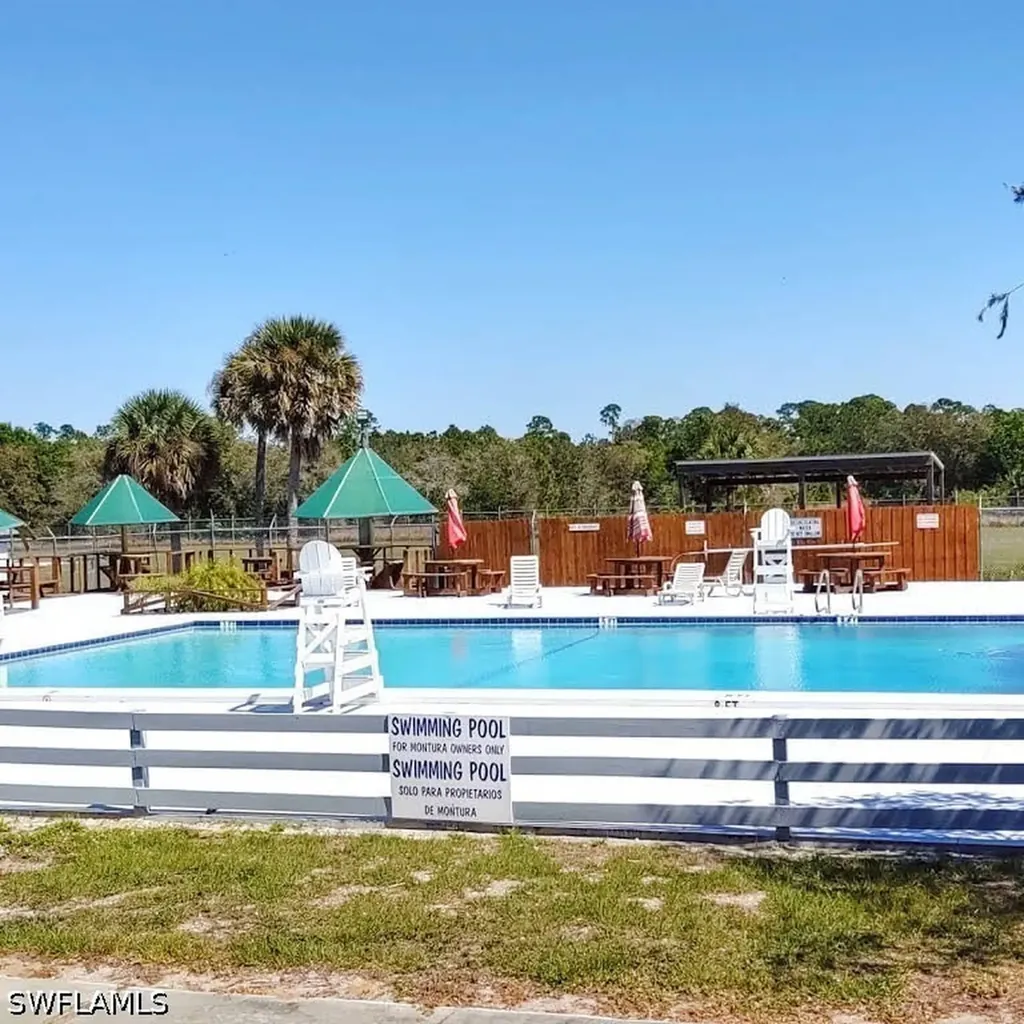 612 Hunting Club Avenue Montura Ranches FL 33440