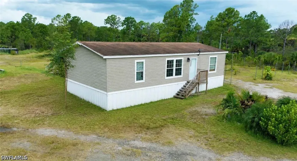 612 Hunting Club Avenue Montura Ranches FL 33440
