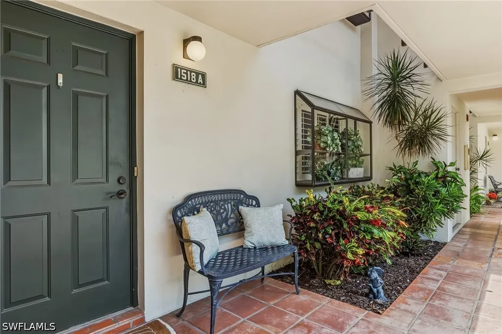 Naples FL, 1518 Oyster Catcher Point, Unit 1518A