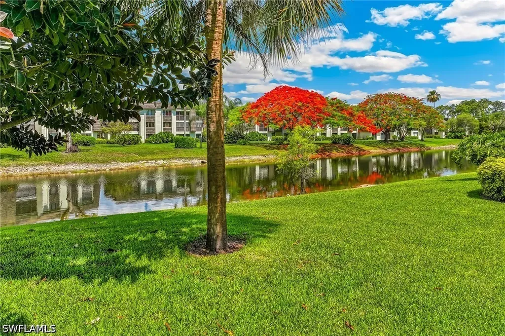 1518 Oyster Catcher Point Naples FL 34105