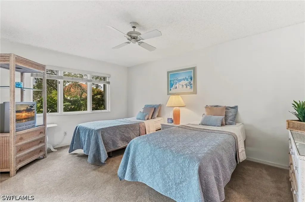 1518 Oyster Catcher Point Naples FL 34105