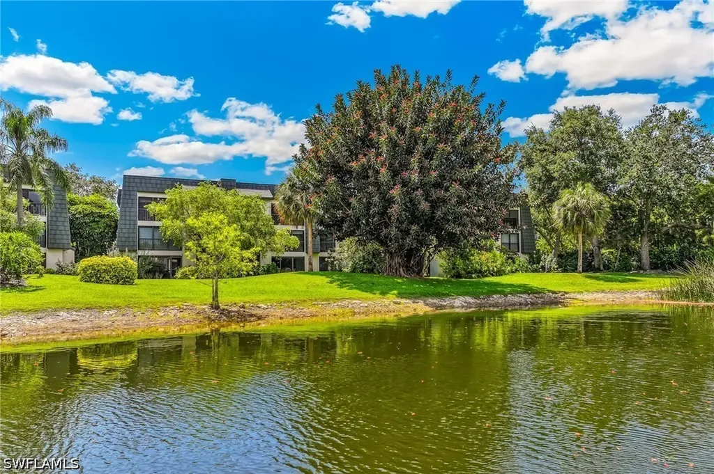 1518 Oyster Catcher Point Naples FL 34105