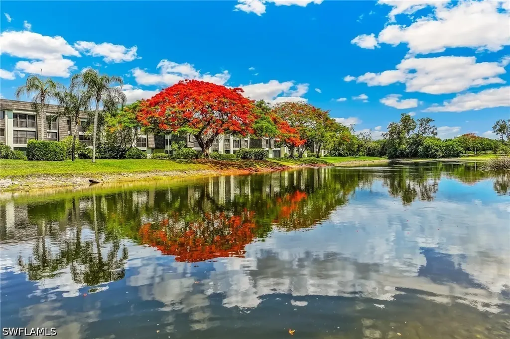 1518 Oyster Catcher Point Naples FL 34105