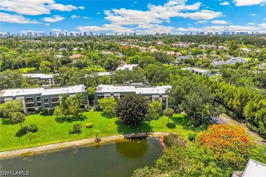 1518 Oyster Catcher Point Naples FL 34105