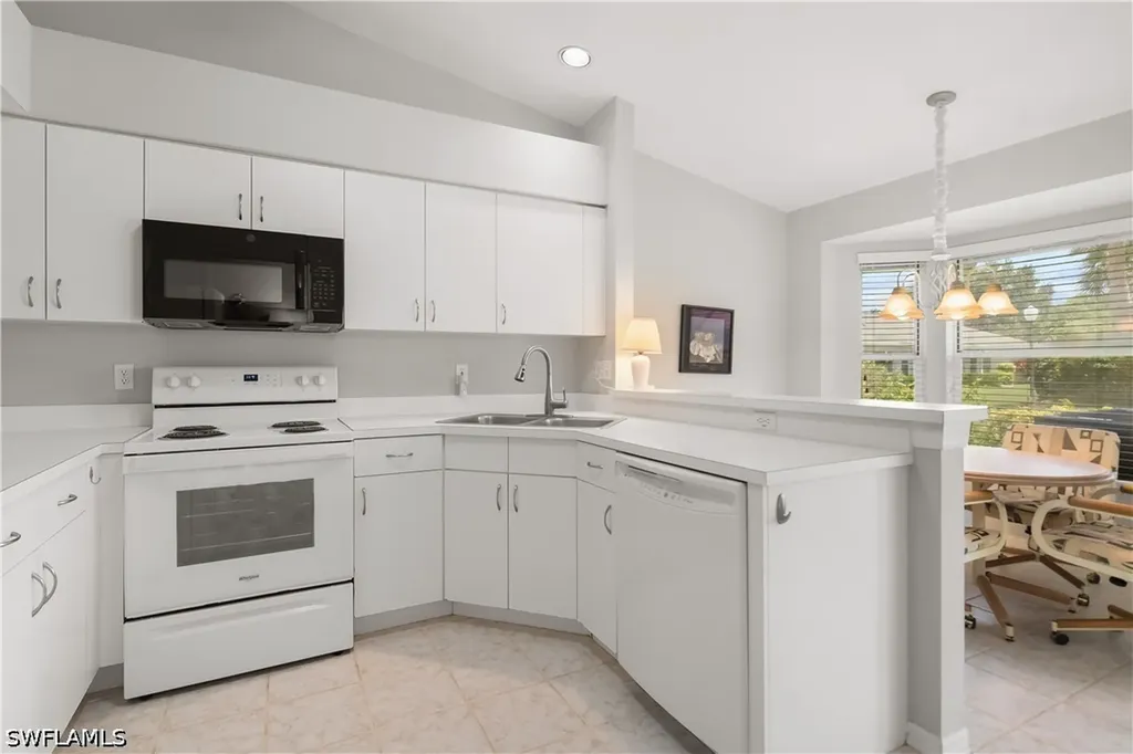 3383 Erick Lake Drive Naples FL 34109