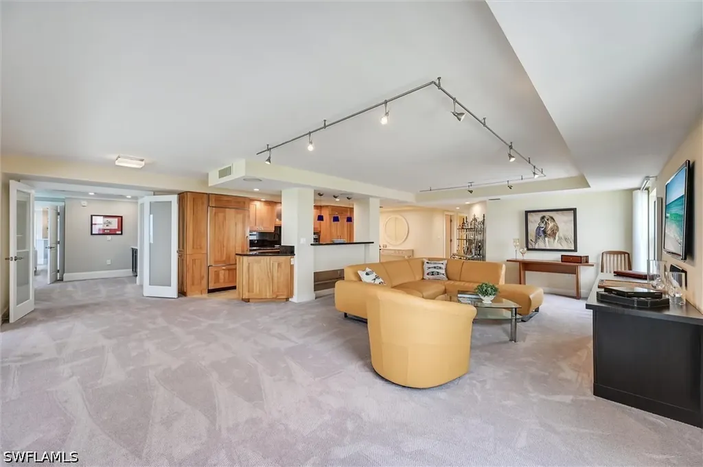 1275 Gulf Shore Boulevard N Naples FL 34102
