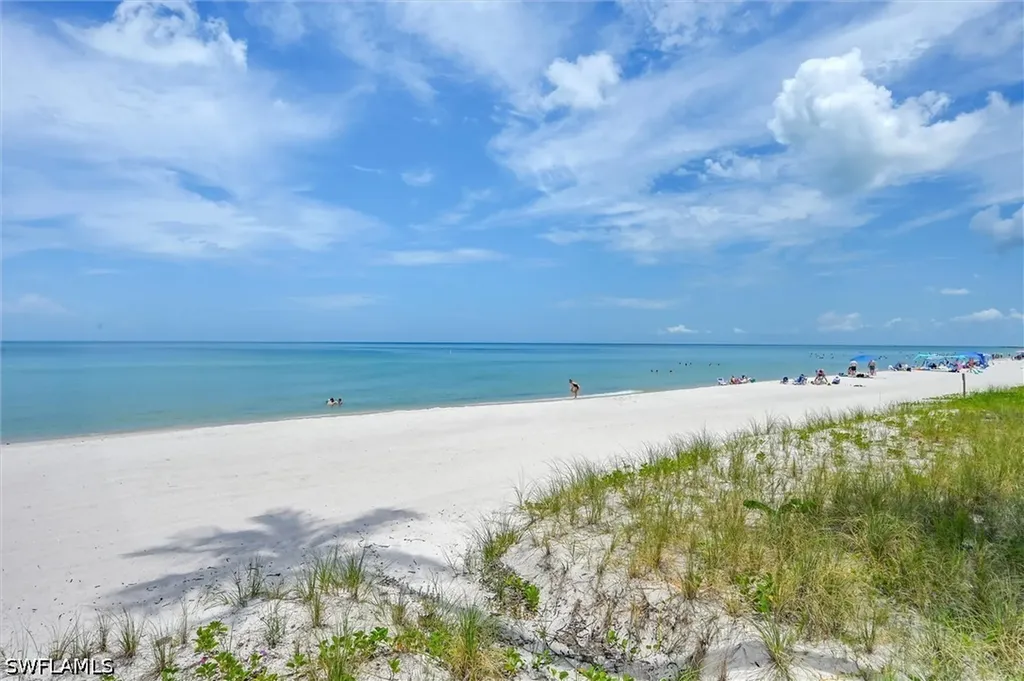 1275 Gulf Shore Boulevard N Naples FL 34102