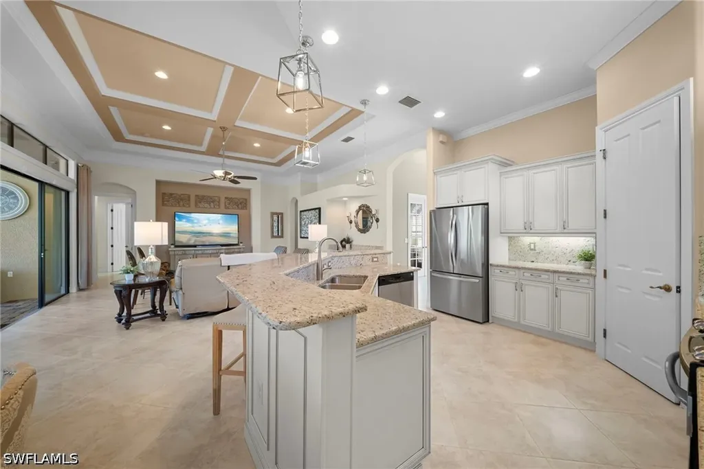 6347 Serano Way Naples FL 34113