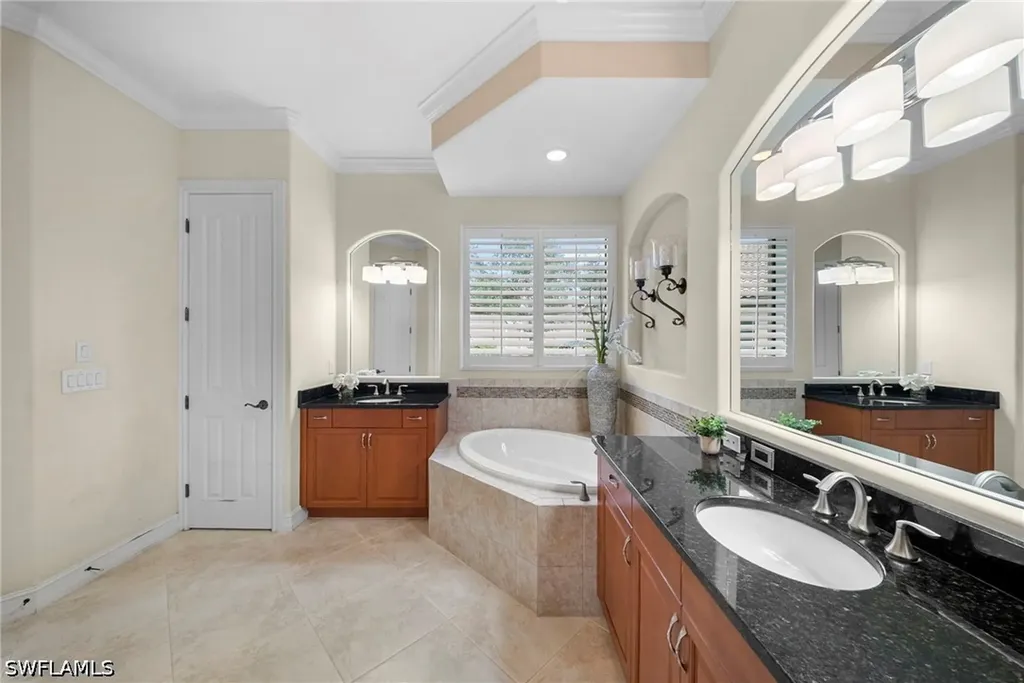 6347 Serano Way Naples FL 34113