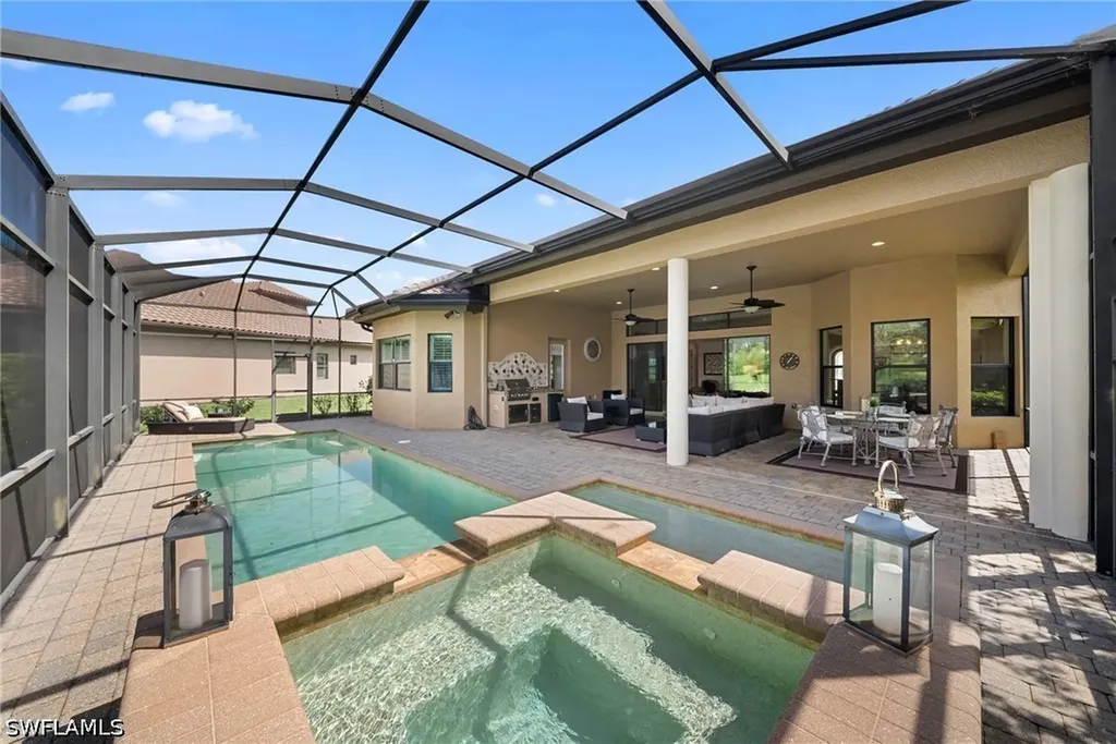6347 Serano Way Naples FL 34113