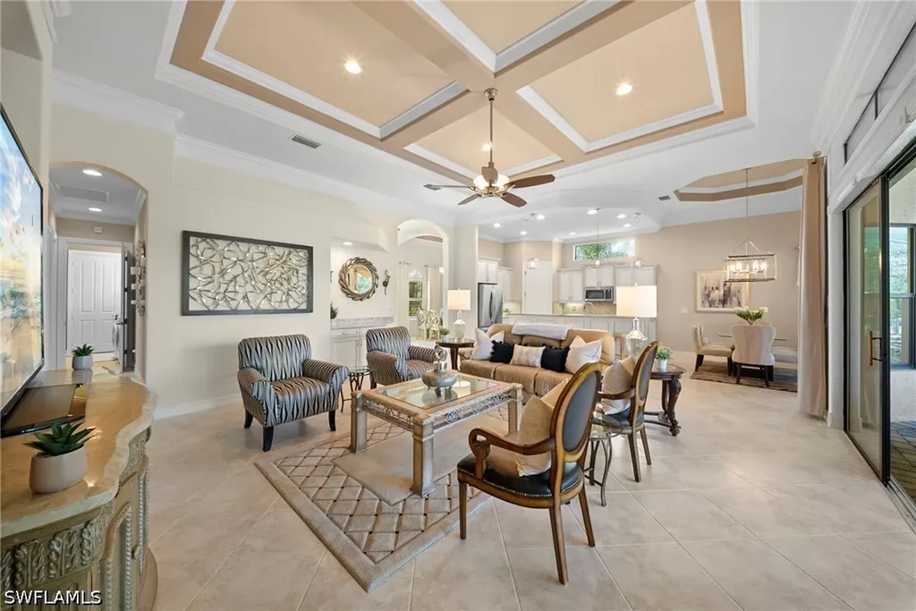 6347 Serano Way Naples FL 34113