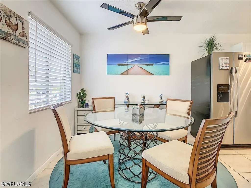 4625 Bayshore Drive Naples FL 34112