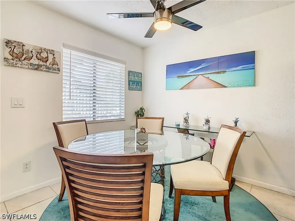 4625 Bayshore Drive Naples FL 34112