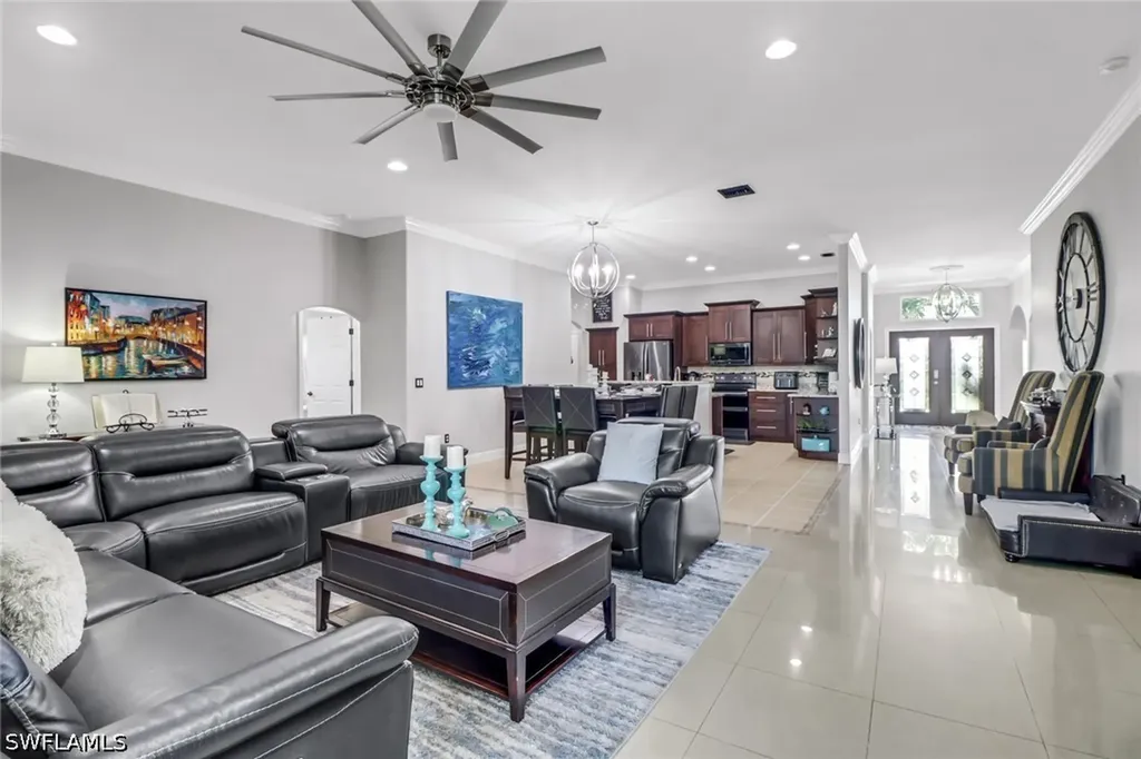 109 NW 38th Place Cape Coral FL 33993