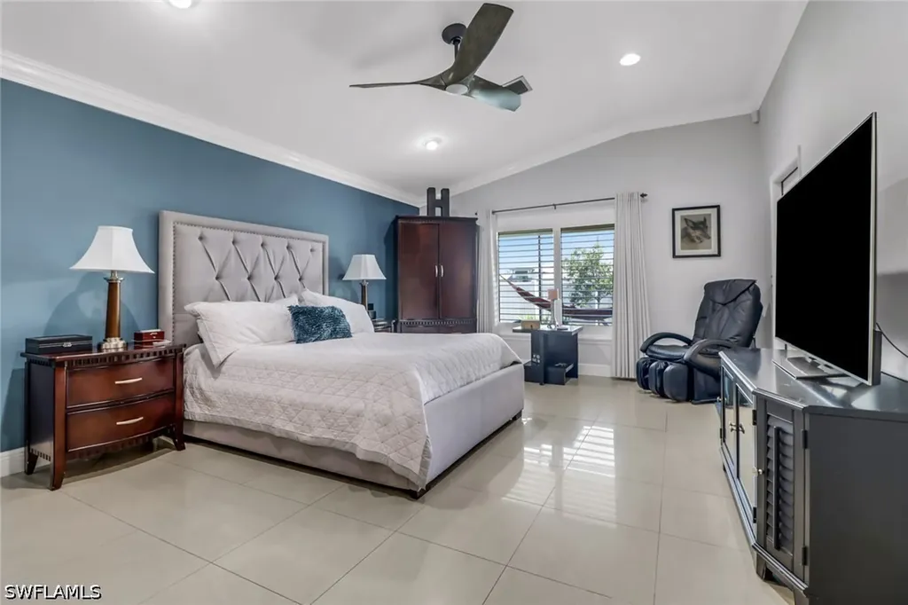 109 NW 38th Place Cape Coral FL 33993