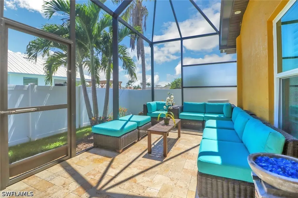 109 NW 38th Place Cape Coral FL 33993