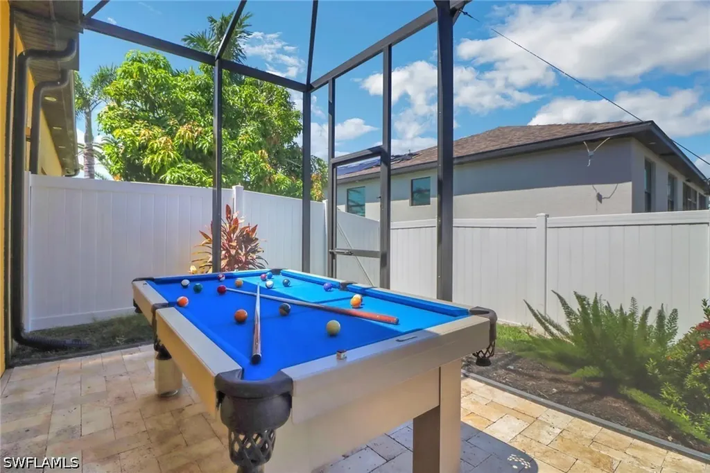 109 NW 38th Place Cape Coral FL 33993