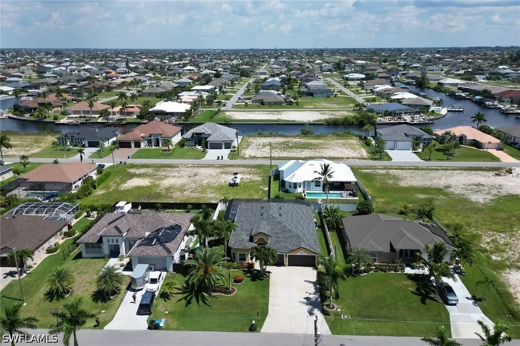 109 NW 38th Place Cape Coral FL 33993